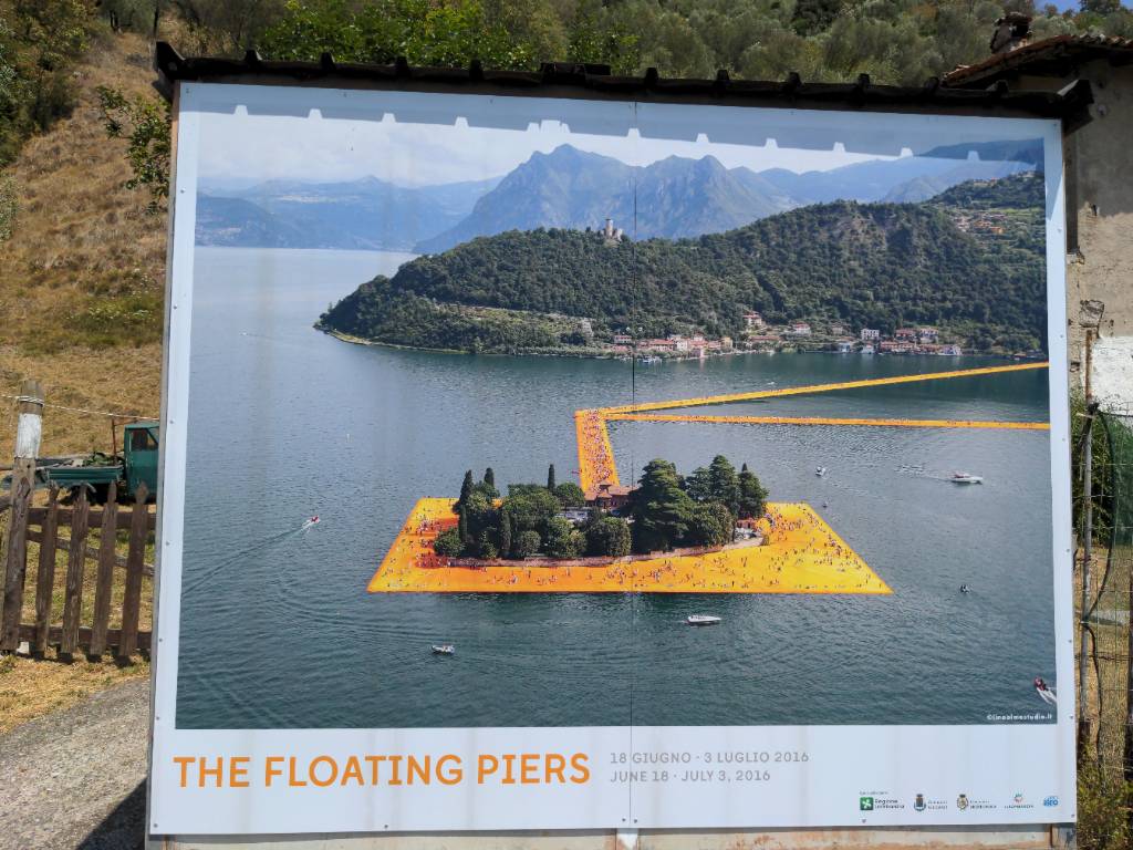 Floating Peers